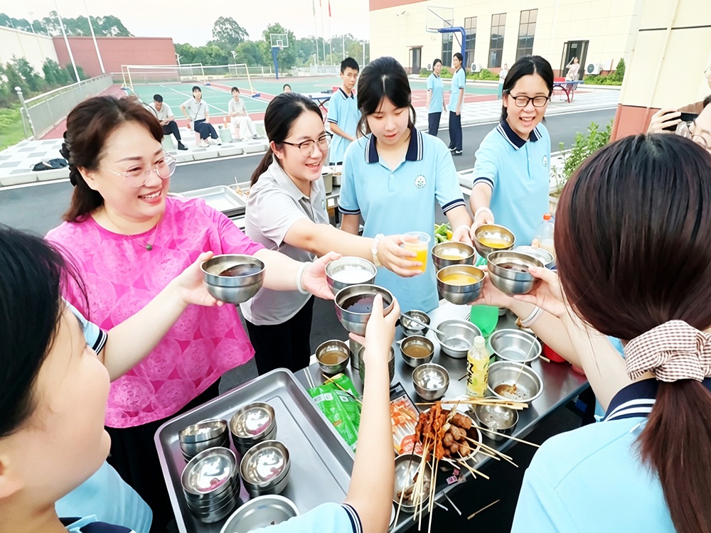 潮州正规孩子叛逆学校联系电话