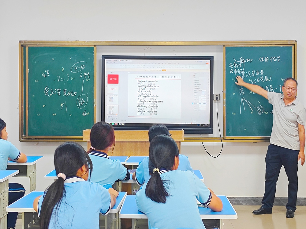 潮州孩子叛逆全封闭学校怎么联系？本地寄宿培育机构选择指南