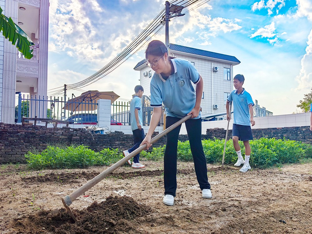 潮州叛逆青少年专门教育学校怎么联系？本地寄宿素质培育机构选择指南